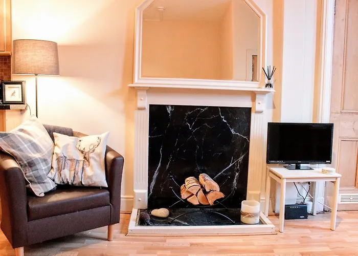 1 Bedroom Apartment In Central Edinburgh